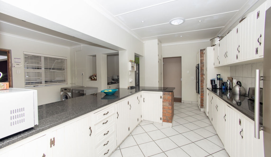 4 Bedroom Property for Sale in Baysville Eastern Cape